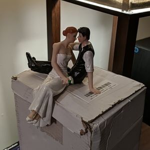 Wedding cake topper